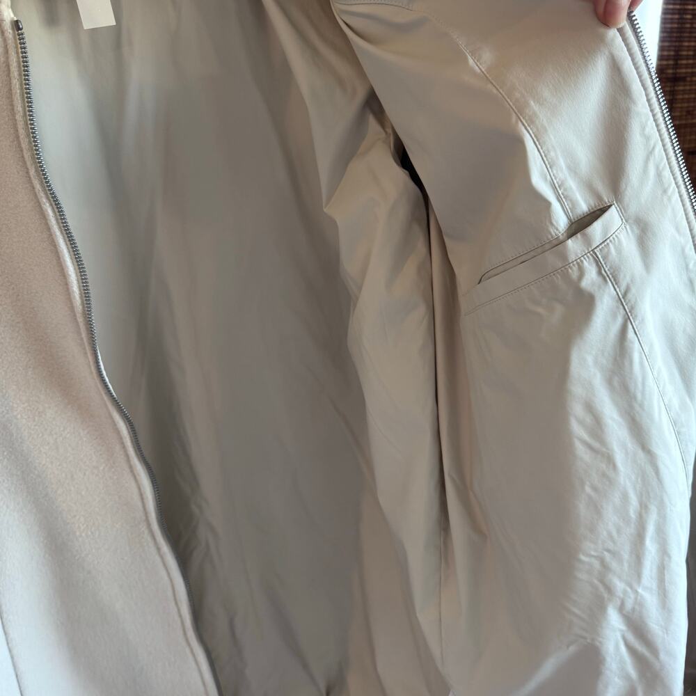 Lululemon Relaxed-Fit Zip-Front Wool Coat Bone Size M NWT - Picture 8 of 16